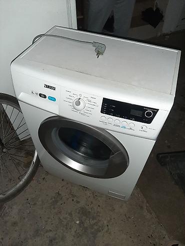 zanussi: Zanussi ön yükləməli paltaryuyan maşın İşlənmiş. İşləyir. - Yük: 5 kq — 2