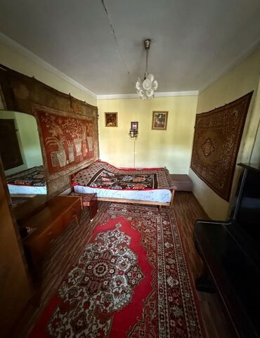 кирпичный дом: 3 бөлмө, 55 кв. м, Хрущевка, 2 кабат, Косметикалык ремонт