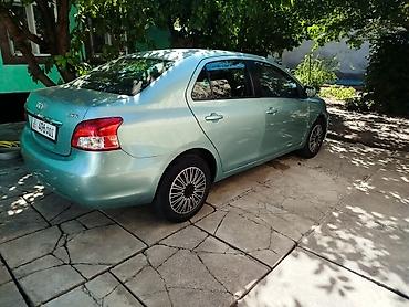 cl 7: Toyota Yaris: 2009 г., 1.5 л, Бензин, Седан — 4