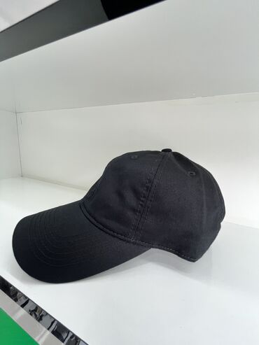 Baş geyimləri: Бейсболки премиюм класса .Производства Индии Бангладеш и есть — 18