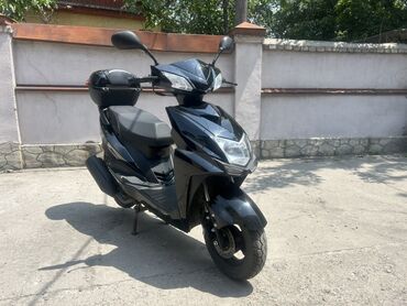 скутер бу недорого: Скутер 125 куб. см, Бензин