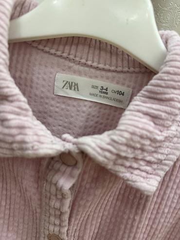 zerli donlar: Zara kids paltar. temiz seliqeli veziyetdedir. 3-4 yaşa uygun — 2