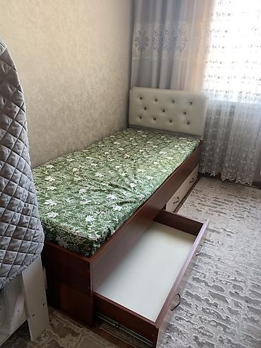 bunk bed: Односпальная кровать, Б/у, С мягким изголовьем, длина - 200 см — 3