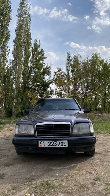 машина мерс с: Mercedes-Benz W124: 1993 г., 2.2 л, Механика, Бензин, Седан