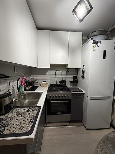 104 серия: 🏡 Продаётся 2-комнатная квартира в 8 микрорайоне! 📍 Локация: 8 — 2