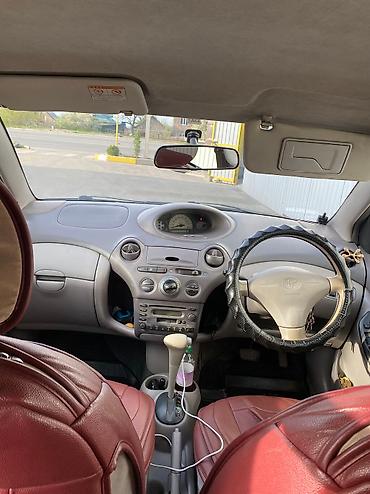 Toyota: Toyota Platz: 2001 г., 1.5 л, Автомат, Бензин, Седан — 5