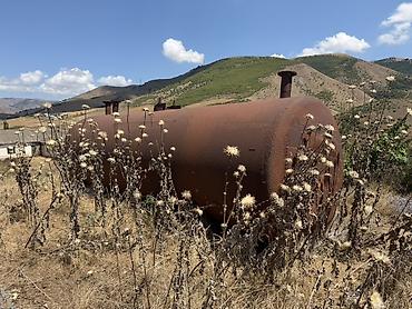 dibçək güllərinin satışı: Böyük həcmli metal yanacaq/su saxlancları üçün silindrik çən 9.9 ton - — 2
