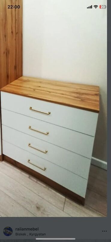 Кухонные гарнитуры: Кухонный гарнитур модульный, белый, с тёмной столешницей. Состав и — 6