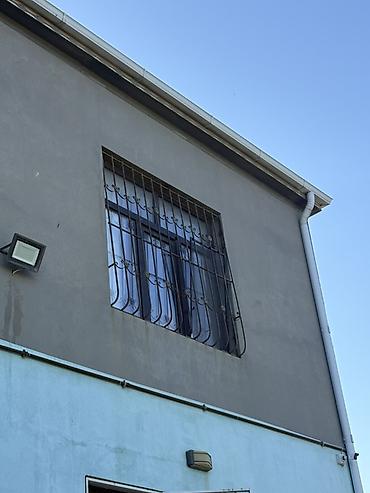 islenmis seyf qapi: Pəncərənin təhlükəsizliyini artırmaq üçün nəzərdə tutulmuş metal — 7