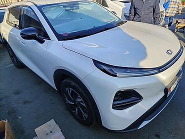 roewe ei6: Changan Qiyuan Q05: 2026 г., Автомат, Электромобиль, Кроссовер — 2
