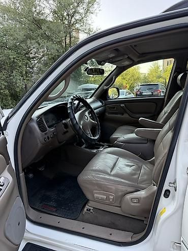 sequia: Toyota Sequoia: 2003 г., Автомат, Бензин, Внедорожник — 6