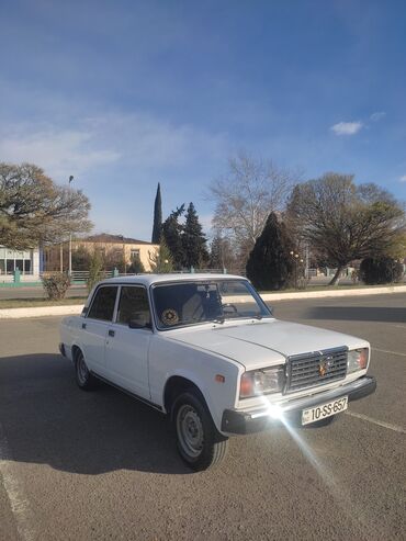 lizinq avtomobil almaq: VAZ (LADA) 2107: 1.6 l | 2007 il 62000 km Sedan