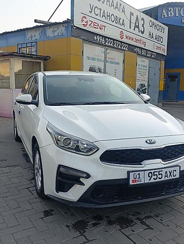 Kia K3: 2019 г., 1.6 л, Вариатор, Бензин, Седан at lalafo.kg Kia K3: 2019 г., 1.6 л, Вариатор, Бензин, Седан