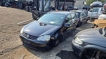 corsa c: VOLKSWAGEN GOLF 5 2003. GOD. - KOMPLETAN AUTO U DELOVIMA — 2