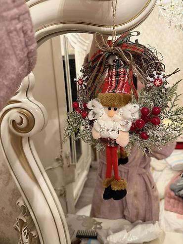 Новогодние фигуры: Новогодний декоративный венок с Дедом Морозом - Основа: круглый венок — 1
