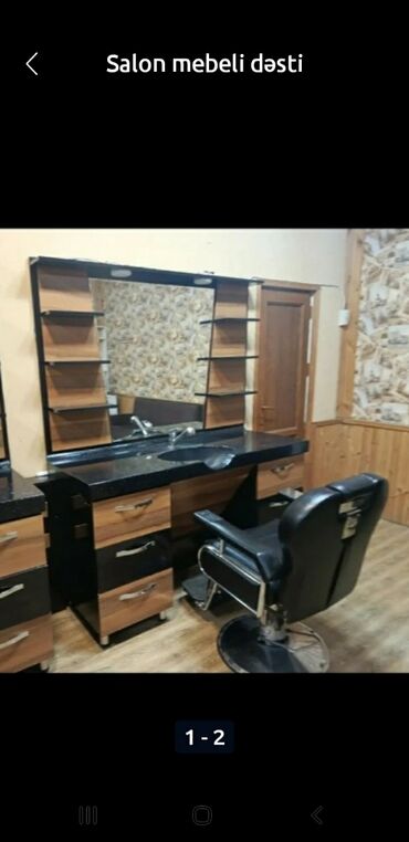 Otaq bitkiləri: Bu salon mebeli dəsti, tək salon stansiyası üçün nəzərdə tutulmuşdur