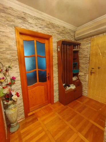 Köhnə tikili: Bakı, 3 otaqlı, Köhnə tikili, m. Neftçilər, 67 kv. m — 9