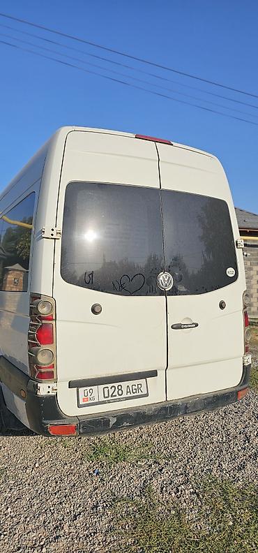 гурзовой фура: Volkswagen Crafter: 2010 г., Механика, Дизель, Фургон — 4