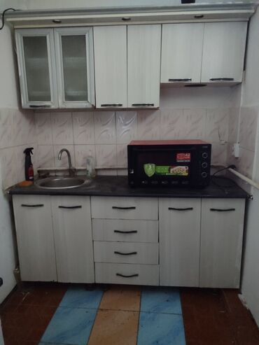 кухня мебель: Кухонный