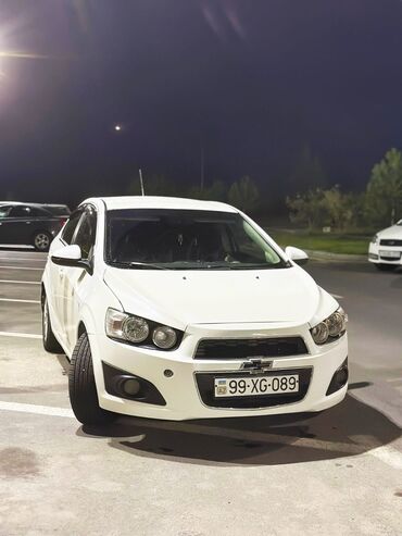 Chevrolet: Chevrolet Aveo: 1.6 l | 2015 il 220000 km Sedan — 2