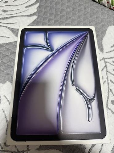 Планшеты: Планшет, Apple — 6