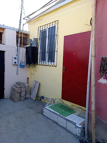 susa: 1 otaqlı həyət evi – şəhər daxili darvazalı məhəllədə. - Plan: kiçik — 1