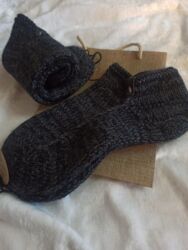 детский комплект шапка и шарф: Toxunma yun corab. 50%yun Angora tərkibi, 42-43