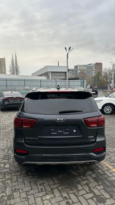Kia: Kia Sorento: 2019 г., 2 л, Автомат, Дизель, Кроссовер — 6