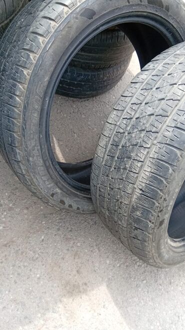 Шины: Шины 285 / 45 / R 22, Лето, Б/у, Пара, Легковые, Япония, Bridgestone