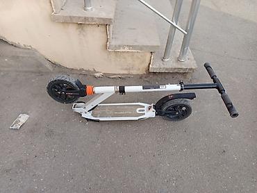 Samokatlar: Şəhər üçün mexaniki skuter - Model üzərində “Urban Scooter” yazısı - — 4