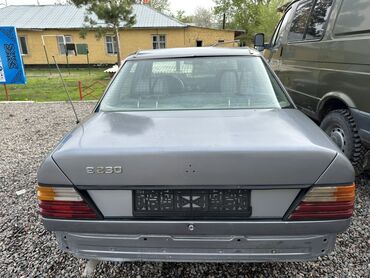 Mercedes-Benz: Mercedes-Benz W124: 1992 г., 2.3 л, Механика, Бензин, Седан