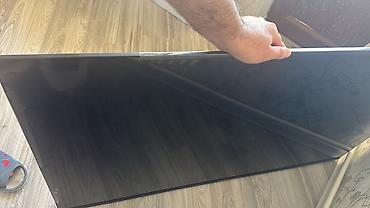 kredit avtomobillər: LED TV – böyük ekran - Korpus: nazik çərçivəli, qara rəng - Panel — 1