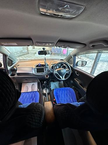 fit 2012: Honda Fit: 2010 г., 1.5 л, Автомат, Бензин, Хэтчбэк — 5