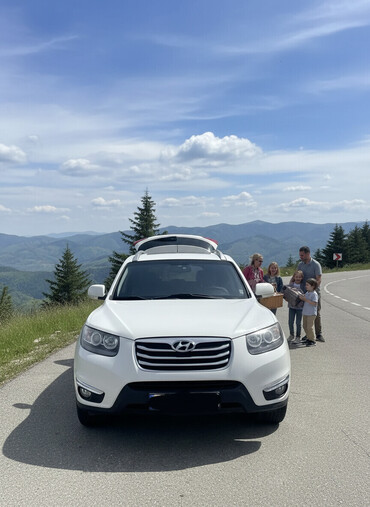 Hyundai: Hyundai Santa Fe: 2.4 l | 2010 il Ofrouder/SUV — 1