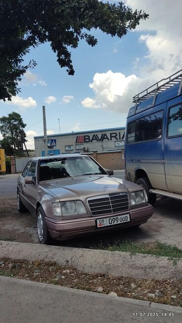 Mercedes-Benz: Mercedes-Benz W124: 1994 г., 2.2 л, Автомат, Бензин, Седан