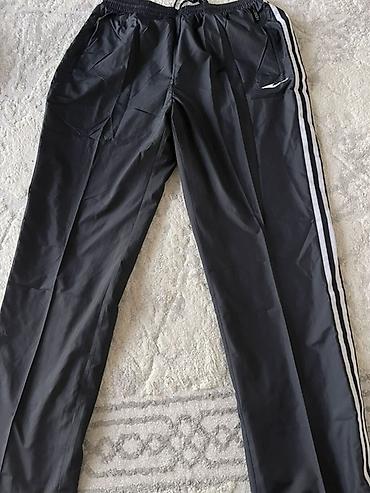 адидас брюки: Спортивные штаны мужские, черные - Прямой крой, классические три — 1