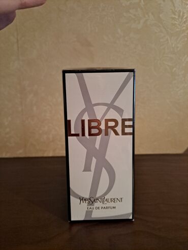 libre parfüm qiymeti: Libre YSL Orijinal hədiyyə alınıb. Barkodu üzərində