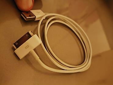 apple komputer: Apple 30-pin USB şarj və data kabeli - 30-pin konnektor (köhnə nəsil — 3