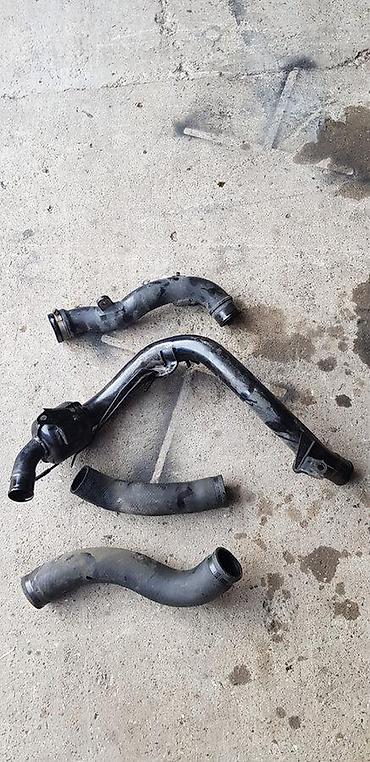 INTERKULER CREVA ZA TOYOTA PREVIA OD 2000. DO 2006. GOD