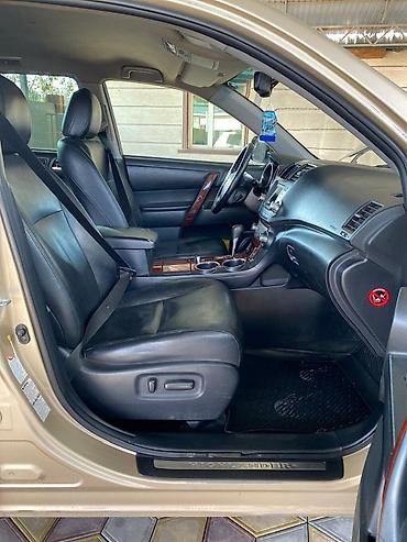 Toyota: Toyota Highlander: 2011 г., 3.5 л, Автомат, Бензин, Внедорожник at lalafo.kg — 4 Toyota: Toyota Highlander: 2011 г., 3.5 л, Автомат, Бензин, Внедорожник — 4