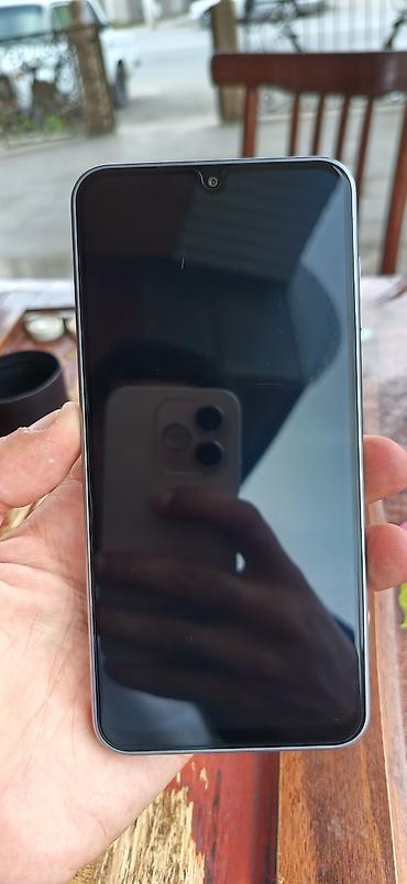 redmi note 15 kabro: Samsung Galaxy A17, 128 GB, rəng - Gümüşü, Barmaq izi — 1