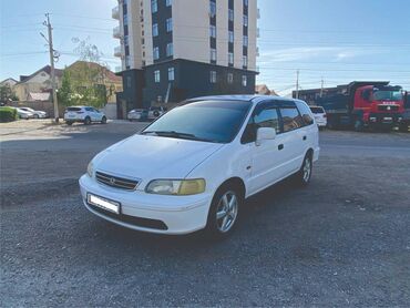 капот адиссей: Honda Odyssey: 1996 г., 2.3 л, Автомат, Бензин, Минивэн