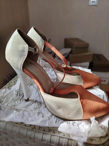 shoes: B&Y Shoes qadın tuflisi - Model: incə burunlu, T-kəmərli, açıq — 4