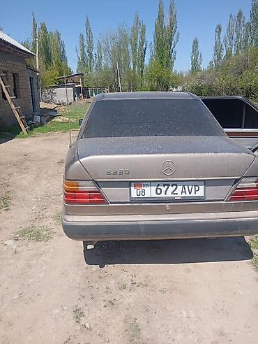 bud e9: Mercedes-Benz W124: 2000 г., Седан — 8