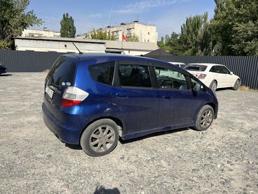 Honda: Honda Fit: 2009 г., 1.5 л, Автомат, Бензин, Хэтчбэк