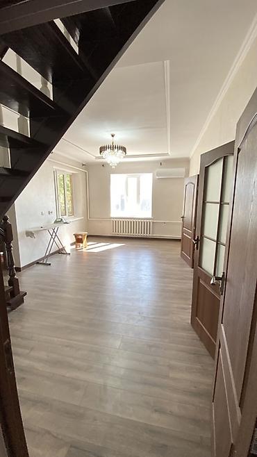 Продажа коттеджей и домов: 6 комнат и более, 114 м², 5 соток, Селекционное, Собственник — 17