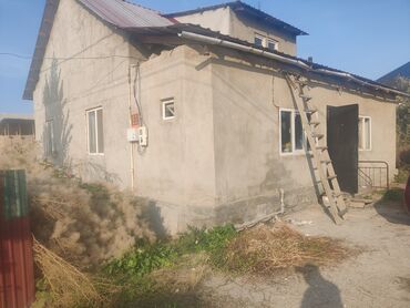 продается орошаемая земля в жайылско районе алтыр будёновка 5 40 гектар цена договорная с довой проблем нету оформление сразу: 4 соток, Для строительства, Красная книга