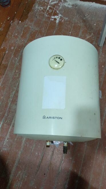 ariston su qızdırıcısı: Аристон 50 л