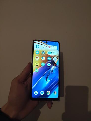 Poco: Poco F4 GT, Б/у, 128 ГБ, цвет - Желтый, 2 SIM — 2