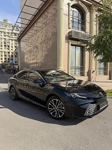 toyo: Toyota Camry: 2026 г., 2.5 л, Автомат, Бензин, Седан — 1